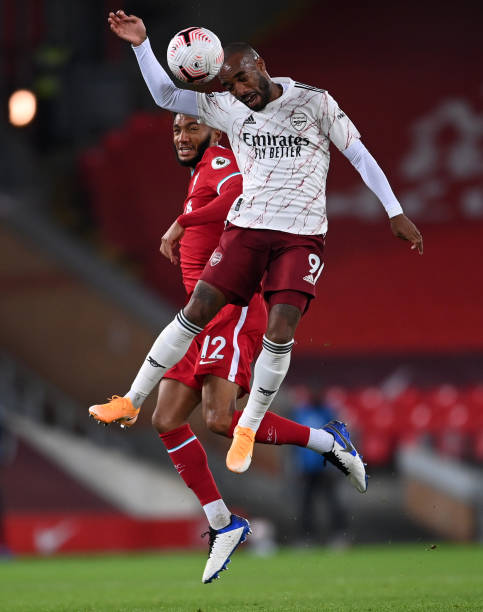 仅是两支球 仅是两支球