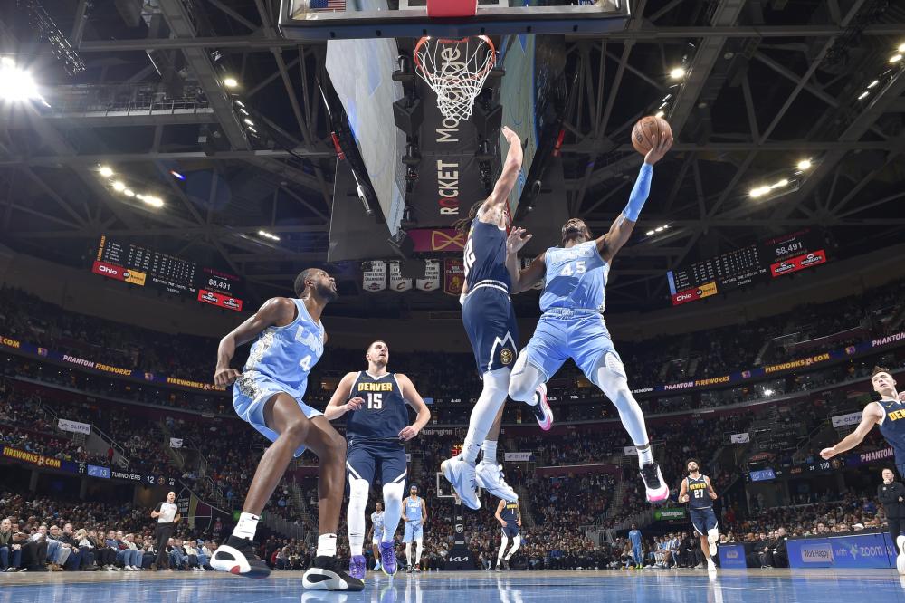 积极参与讨 积极参与讨