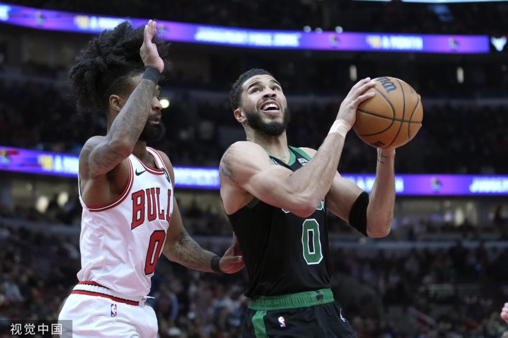 克鲁尼与妻 克鲁尼与妻